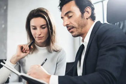 起诉他人欠款所需立案费用是多少？